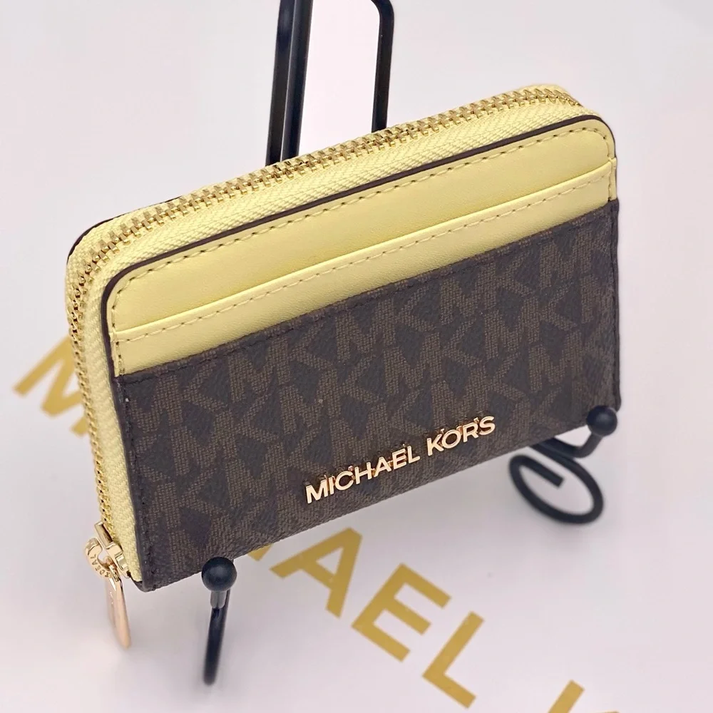 Michael Kors Small Wallet Card Case - Picture 4 of 8